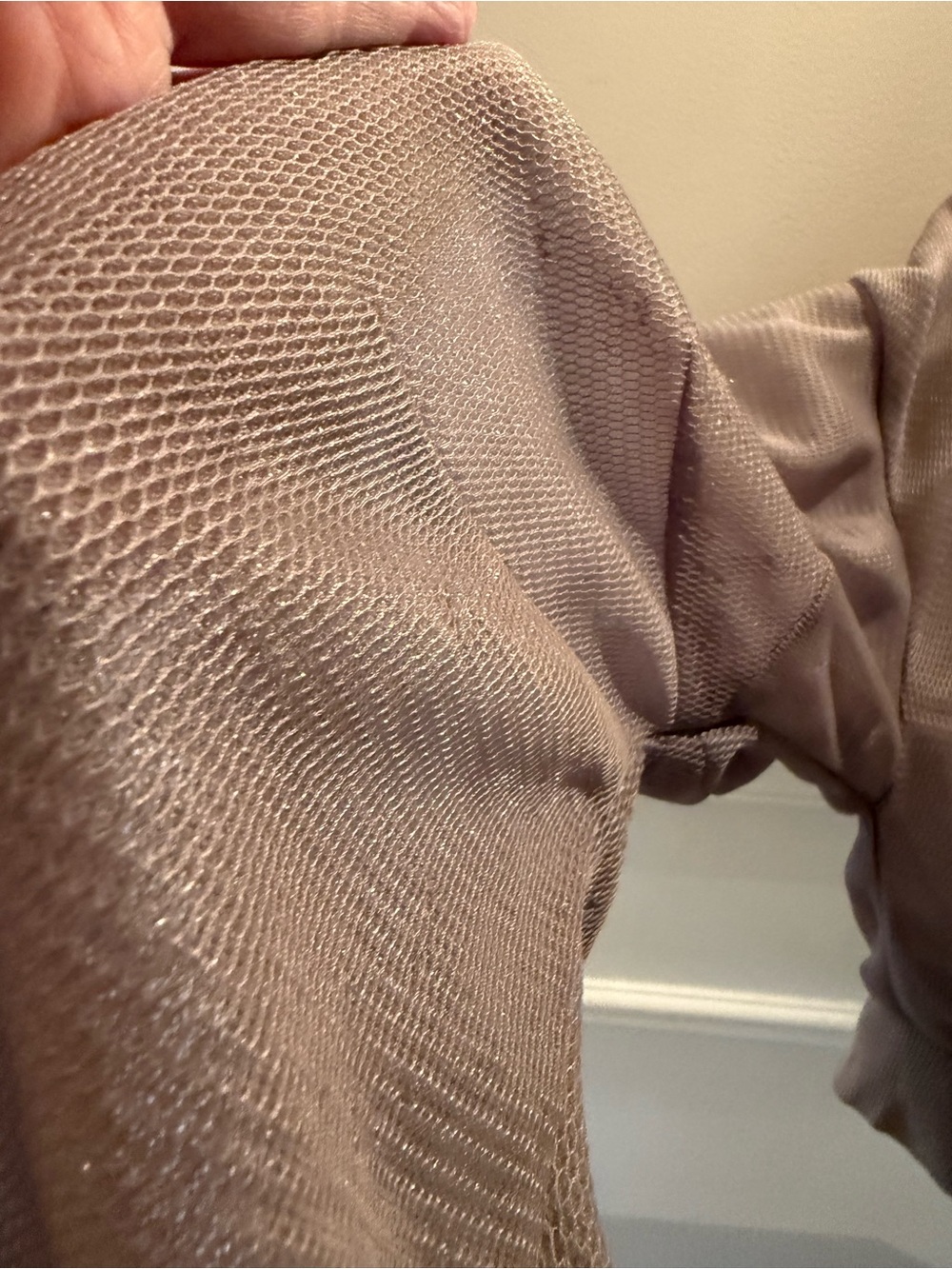 Alo Yoga Field Cropped Mesh Jacket Size Large in Jungle - Picture 7 of 14